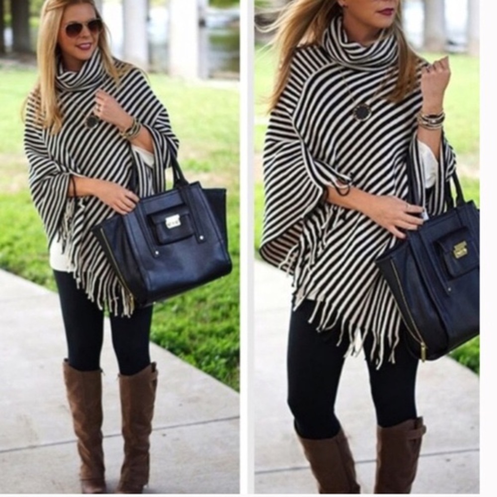Women’s Boutique Striped Black & White Poncho